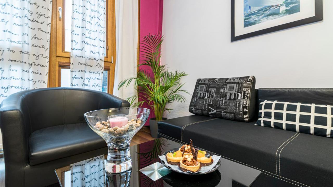 Kopenhaga Aura Apartment กดัญสก์ ภายนอก รูปภาพ